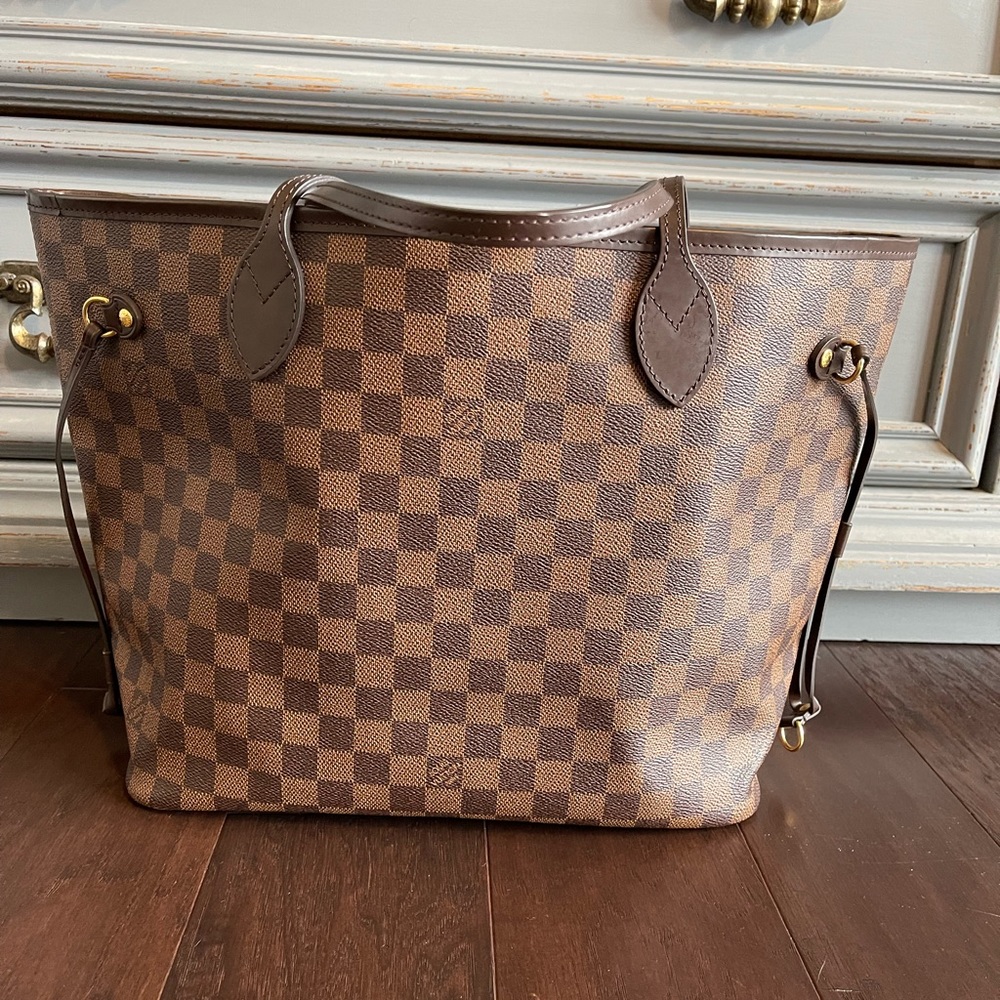 Louis Vuitton Neverful